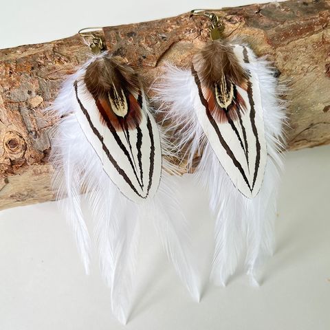 1 Pair Casual Retro Feather Feather Iron Drop Earrings
