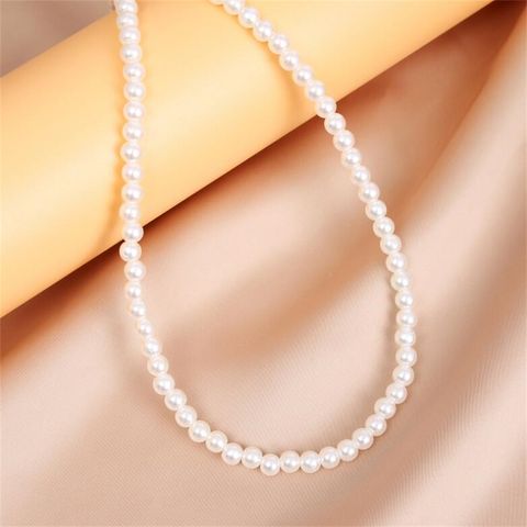 Elegant Solid Color Imitation Pearl Beaded Women's Necklace