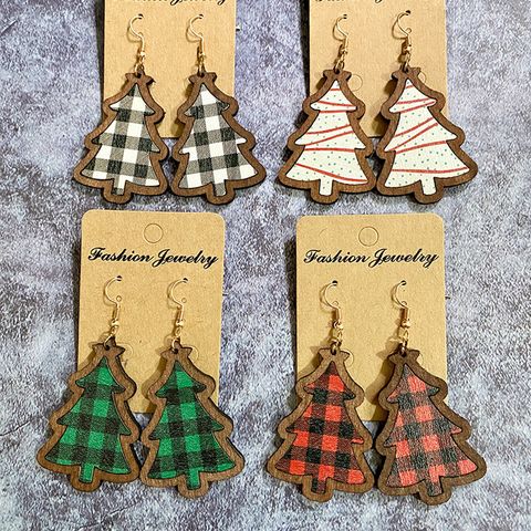 1 Pair Retro Christmas Tree Plaid Wood Drop Earrings