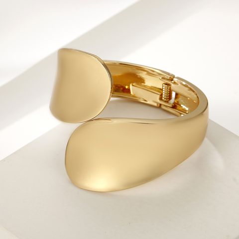 Simple Style Solid Color Alloy Plating Women's Bangle