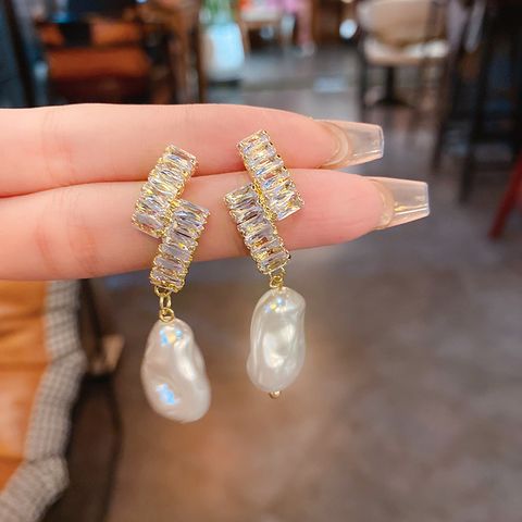 Wholesale Jewelry Lady Irregular Alloy Artificial Diamond Inlay Drop Earrings