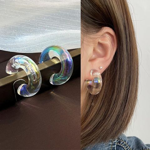 1 Pair Simple Style C Shape Polishing Transparent Arylic Resin Ear Studs