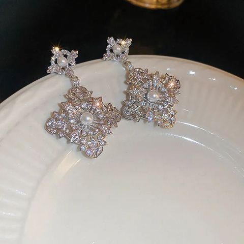 Wholesale Jewelry Streetwear Argyle Alloy Artificial Pearls Rhinestones Inlay Drop Earrings