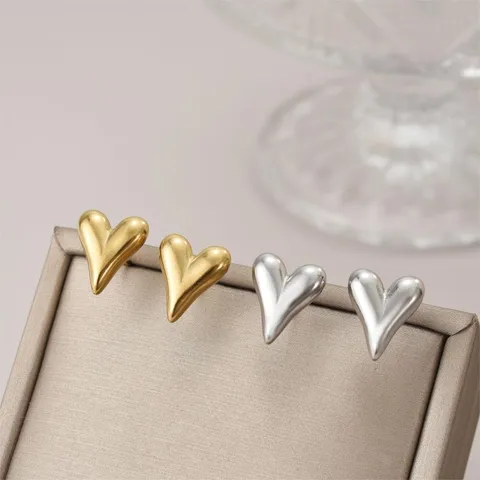 1 Par Estilo IG Elegante Romántico Forma De Corazón Pulido Enchapado Acero Inoxidable Chapados en oro de 18k Pendientes