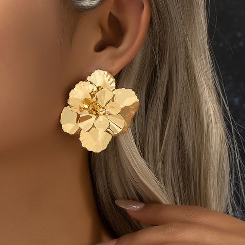 1 Pair Lady Flower Plating Alloy 14k Gold Plated Ear Studs