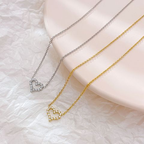 Einfacher Stil Herzform Rostfreier Stahl Überzug Inlay Zirkon Weißgold Plattiert Vergoldet Halskette Mit Anhänger