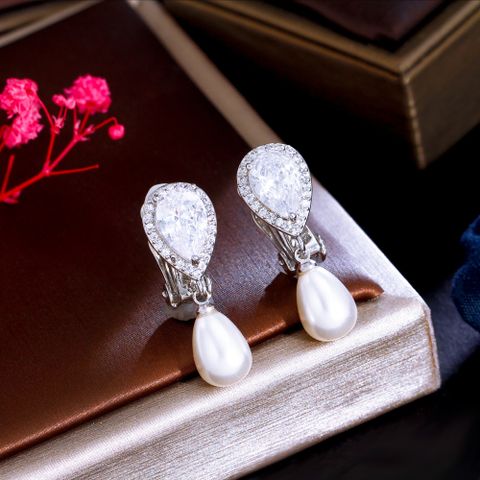 1 Pair Lady Sweet Water Droplets Plating Inlay Copper Artificial Pearls Artificial Diamond Rhodium Plated Silver Plated Drop Earrings