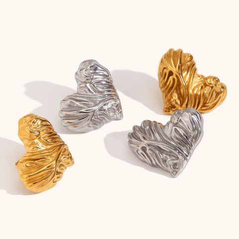 1 Pair Retro Lady Heart Shape Plating Stainless Steel Ear Studs