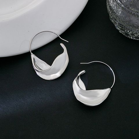 1 Pair Simple Style Solid Color Irregular Plating Alloy Earrings