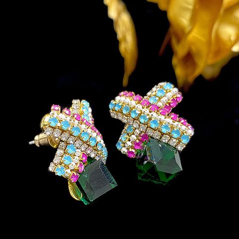 1 Pair Vintage Style Geometric Color Block Plating Inlay Artificial Crystal Copper Zircon Ear Studs