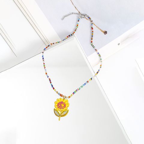 Vintage Style Pastoral Flower Butterfly Plastic Beaded Women's Pendant Necklace