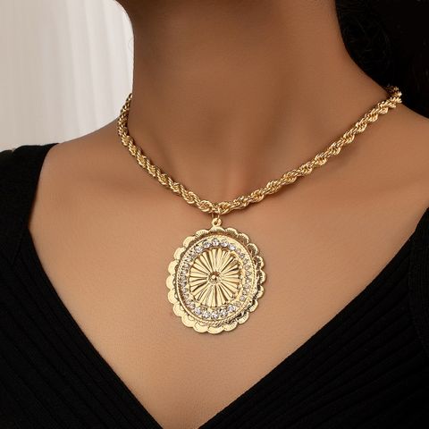 Vintage Style Round Alloy Plating Inlay Artificial Rhinestones 14k Gold Plated Women's Pendant Necklace