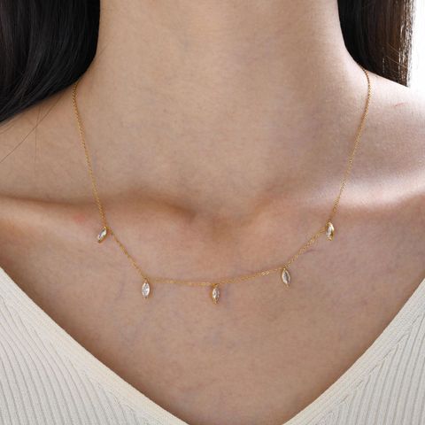304 Stainless Steel Gold Plated Simple Style Inlay Geometric Leaf Zircon Necklace