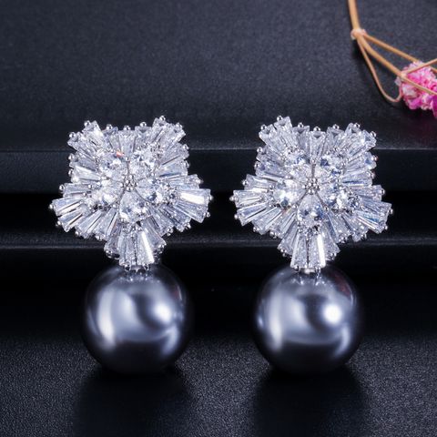 1 Pair Elegant Romantic Sweet Solid Color Plating Inlay Copper Artificial Pearls Artificial Diamond Rhodium Plated Silver Plated Drop Earrings