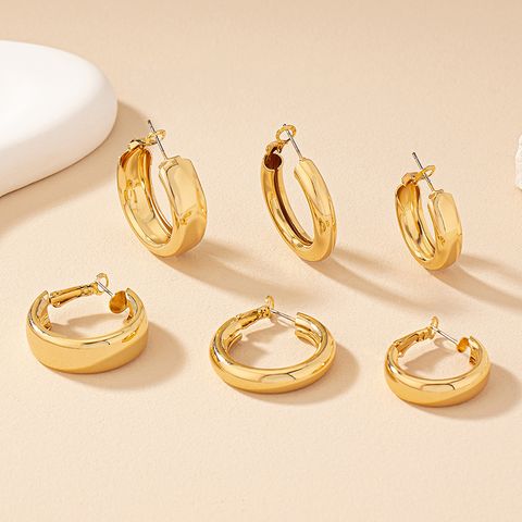 Wholesale Jewelry Simple Style Circle Alloy Gold Plated Plating Hoop Earrings