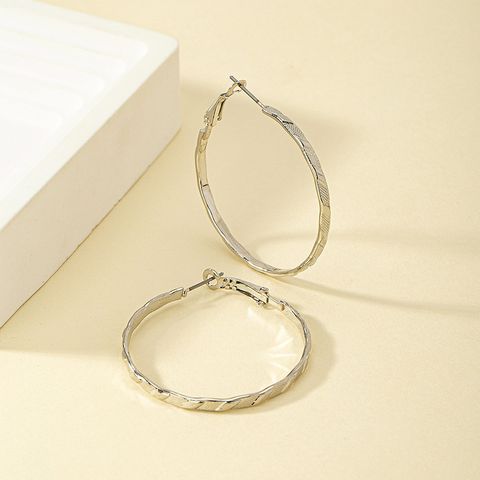 1 Pair Simple Style Circle Plating Metal Gold Plated Hoop Earrings