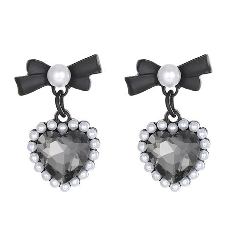 1 Pair Fairy Style Vintage Style Simple Style Heart Shape Alloy Drop Earrings