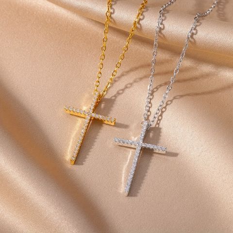 Simple Style Cross Copper Gold Plated Zircon Pendant Necklace In Bulk