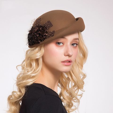 Women's Elegant Solid Color Side Of Fungus Fascinator Hats Beret Hat