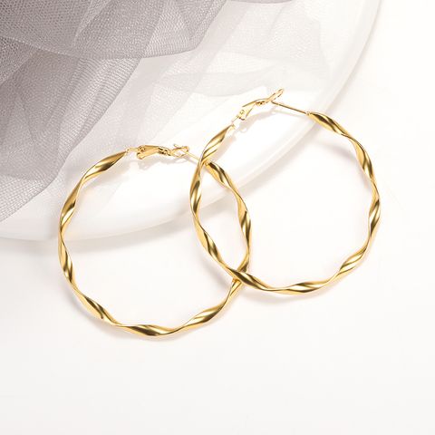 1 Pair Vintage Style Exaggerated Simple Style Solid Color Plating Stainless Steel 18k Gold Plated Hoop Earrings