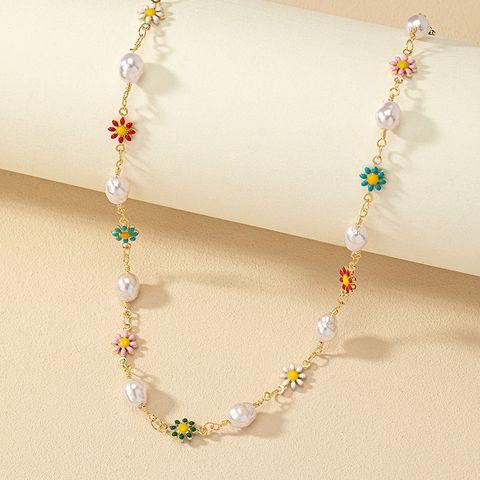 Ig Style Retro French Style Pearl Daisy Alloy Plating Women's Necklace