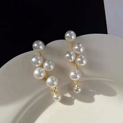 1 Pair Elegant Round Inlay Alloy Artificial Pearls Drop Earrings