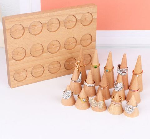 Modern Style Artistic Solid Color Solid Wood Jewelry Rack