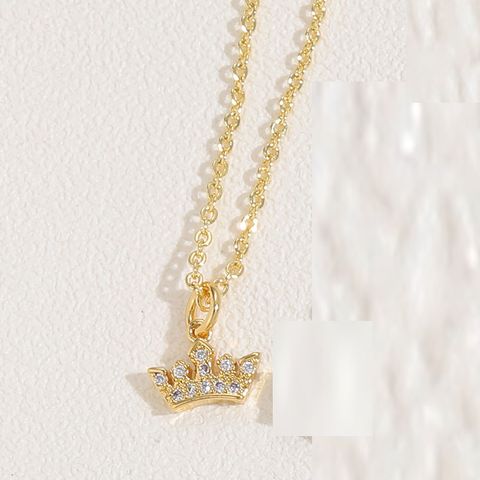 Cute Simple Style Commute Human Crown Copper 14k Gold Plated White Gold Plated Zircon Pendant Necklace In Bulk