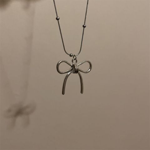 Japanese And Korean Sweet Cool Simple Pu Rope Line Bow Necklace Clavicle Chain Personalized Niche Design Necklace Sweater Chain For Women