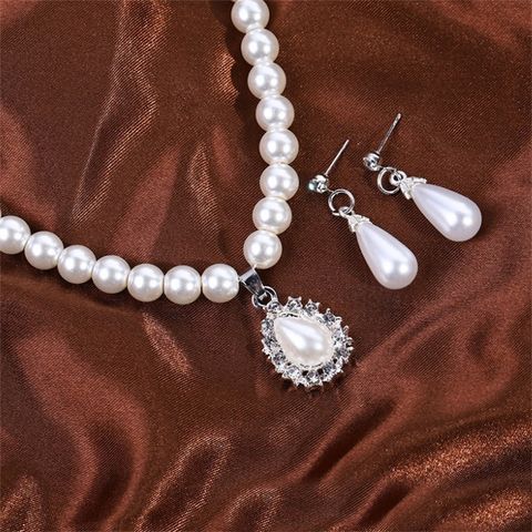 Elegant Lady Romantic Geometric Imitation Pearl Wholesale Earrings Necklace