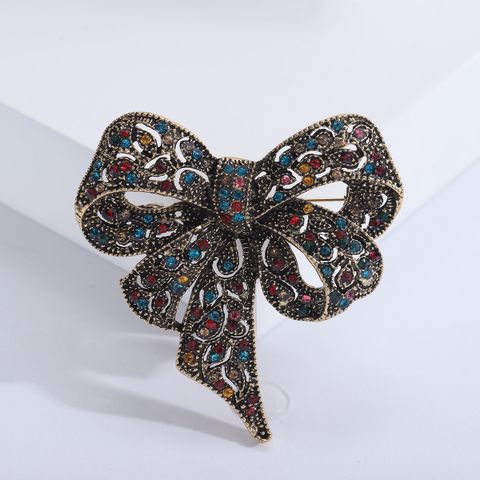 Elegant Bow Knot Alloy Women's Brooches