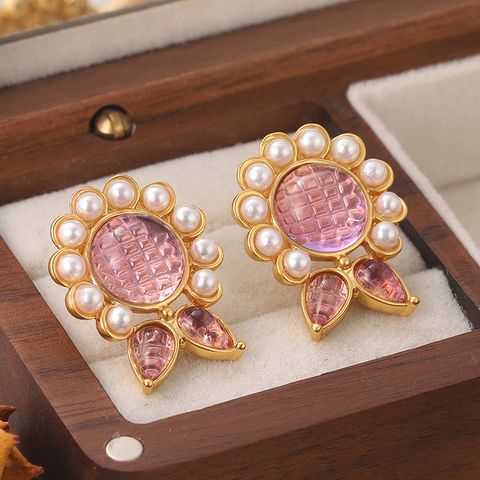 1 Pair Elegant Sweet Flower Plating Inlay Copper Artificial Pearls Glass Stone 18k Gold Plated Ear Studs