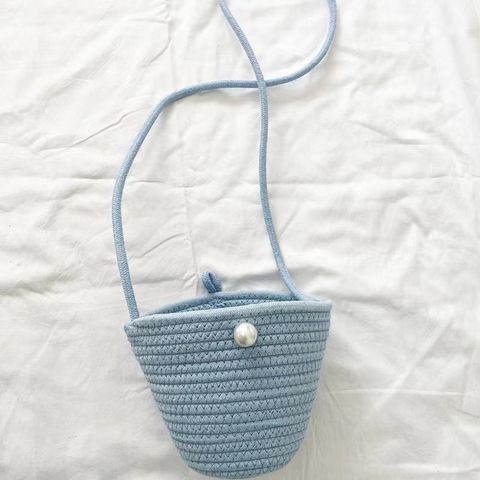 Women's Medium Straw Color Block Classic Style Shell String Straw Bag