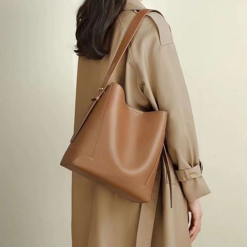 Women's Medium Pu Leather Solid Color Classic Style Bucket Open Bucket Bag