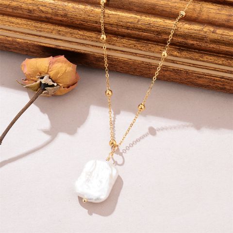 Baroque Pearls Copper Elegant Geometric Pearl Pendant Necklace