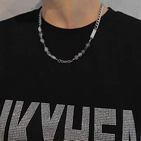 Hip Hop Geométrico Cruzar Letra Aleación Acero Titanio Embutido Piedras Preciosas Artificiales Hombres Collar