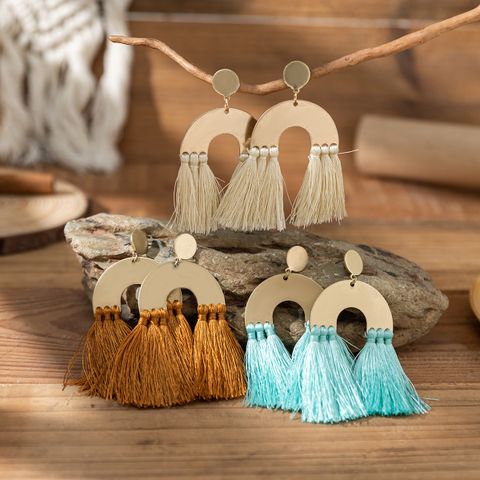 1 Pair Bohemian U Shape Tassel Wood Dangling Earrings