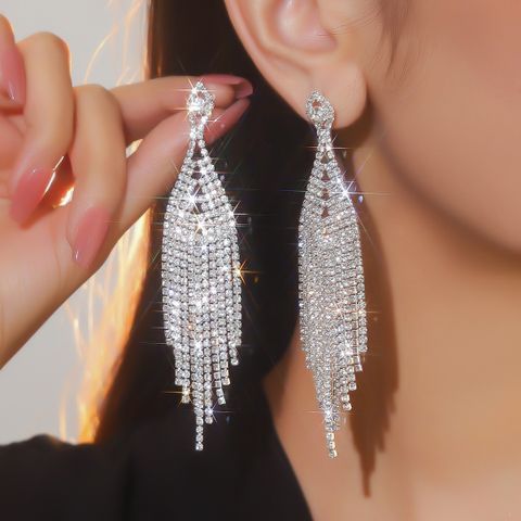 1 Pair Elegant Tassel Inlay Alloy Rhinestones Drop Earrings