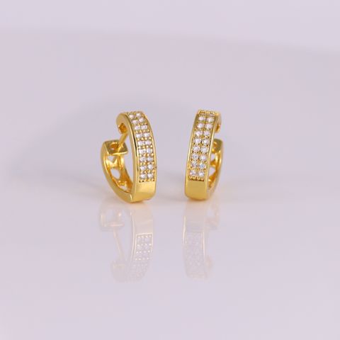 1 Pair Elegant Simple Style Heart Shape Inlay Copper Zircon 18K Gold Plated Hoop Earrings