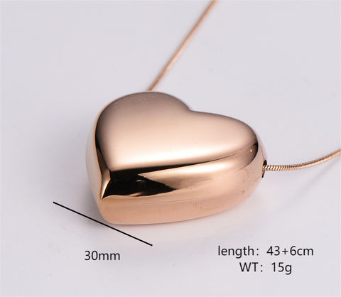 Stainless Steel 18K Gold Plated Simple Style Heart Shape Pendant Necklace