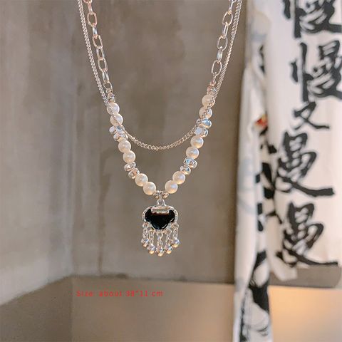 Chinoiserie Elegant Romantic Tassel Lock Artificial Pearl Alloy Women's Pendant Necklace
