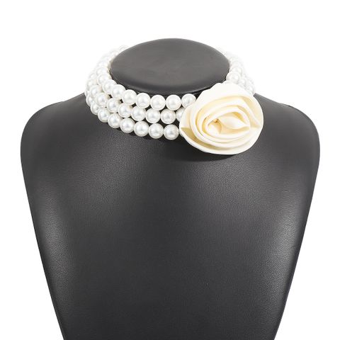 Elegant Flower Imitation Pearl Women's Necklace