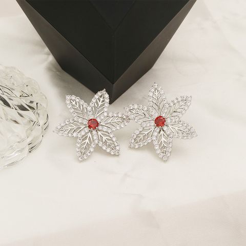 1 Pair Luxurious Snowflake Plating Inlay Copper Zircon White Gold Plated Ear Studs
