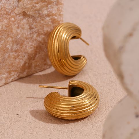 1 Pair Vintage Style Simple Style Classic Style C Shape Plating Stainless Steel 18k Gold Plated Ear Studs