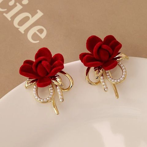 1 Pair Elegant Romantic Flower Plating Inlay Alloy Artificial Pearls Ear Studs