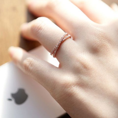 South Korea Micro-inlaid Flashing Diamond Cross 18k Rose Gold Index Finger Ring Tail Ring Jewelry