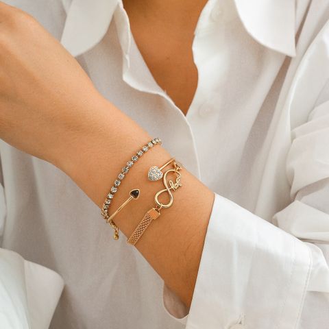Elegant Simple Style Letter Infinity Heart Shape Alloy Iron Inlay Rhinestones Women's Bracelets
