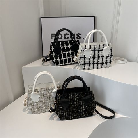 Women's Woolen Checkered Classic Style Zipper Handbag