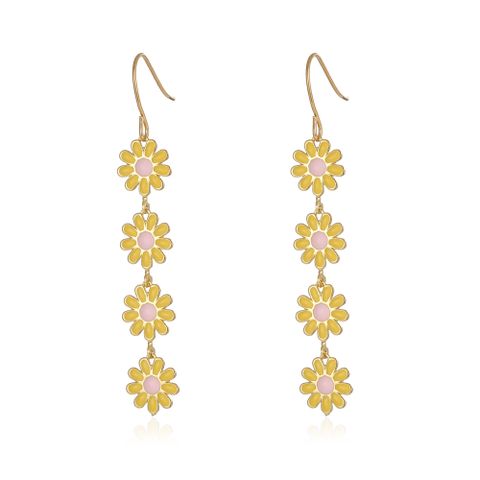 1 Pair Pastoral Daisy Copper Gold Plated Dangling Earrings