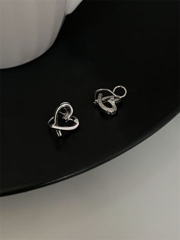 1 Pair Simple Style Heart Shape Plating Alloy Ear Cuffs Ear Studs